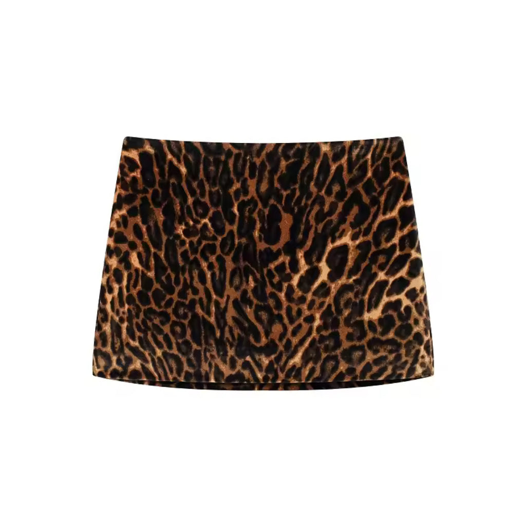 conjunto Tigresa y falda terciopelo