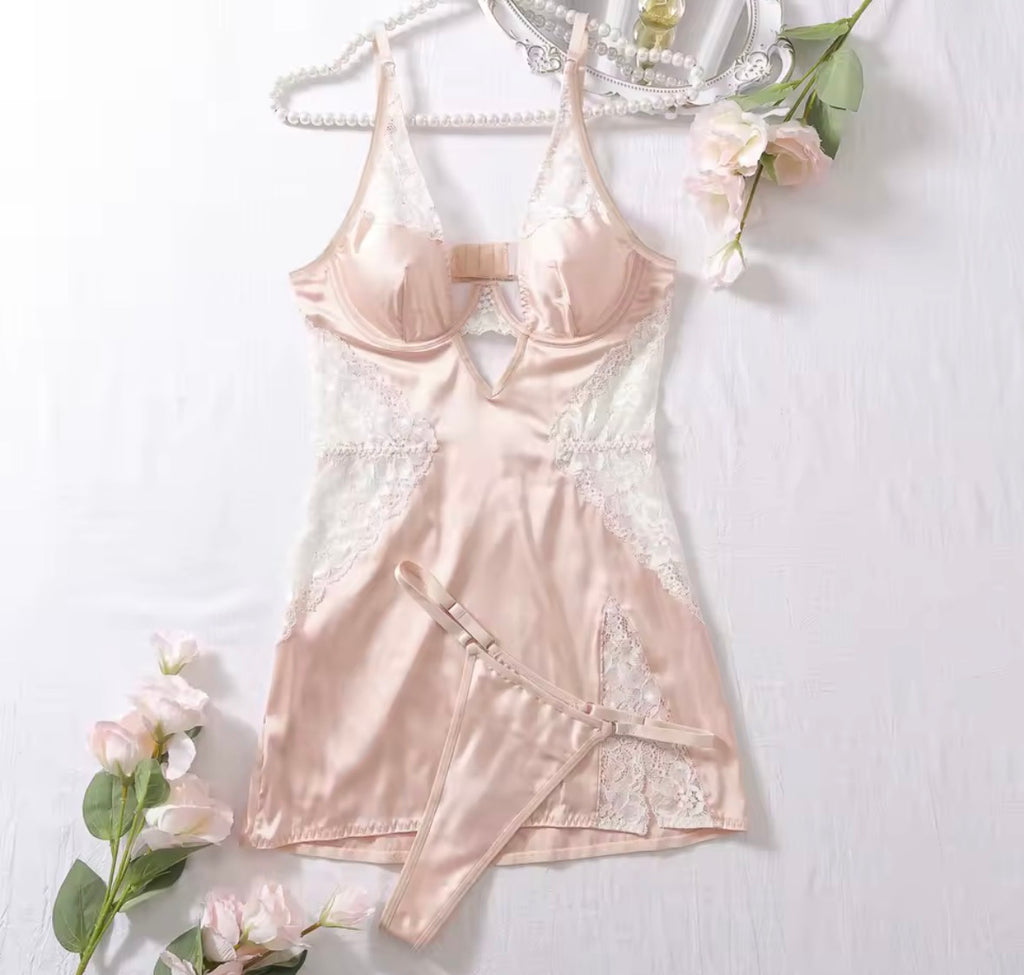 Camisón de encaje sexy