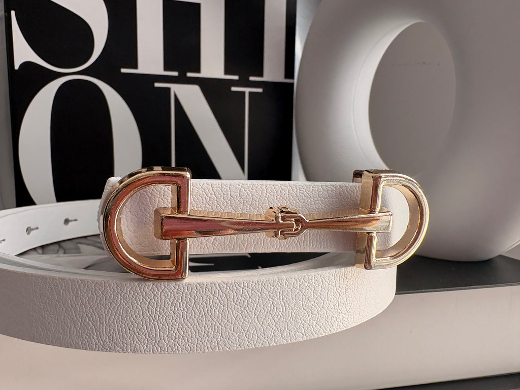 Cinturón estilo gucci blanco